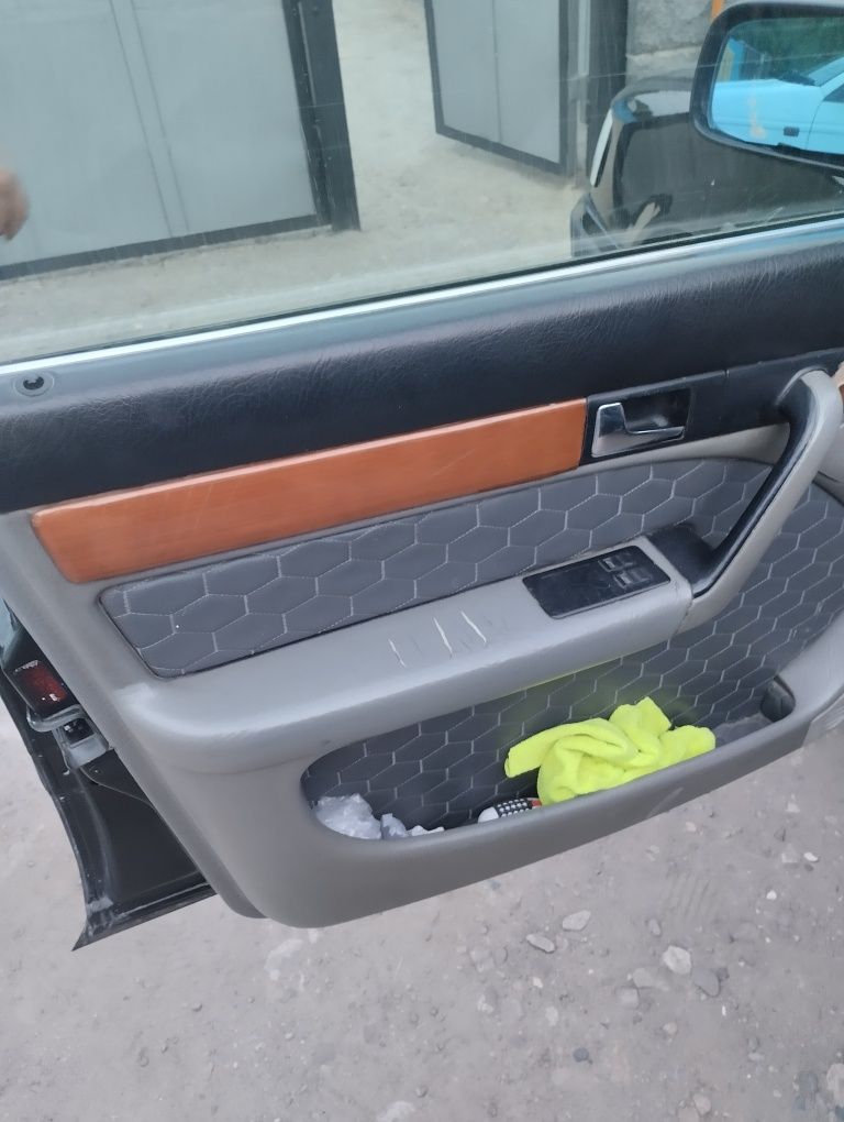 Продается  audi c 4