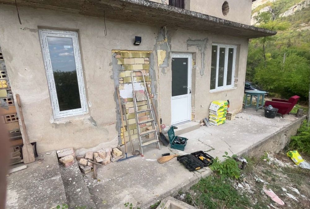 Продава се Къща в Шумен, Дивдядово - 999999 кв.м за 0 €/кв.м - Снимка #2