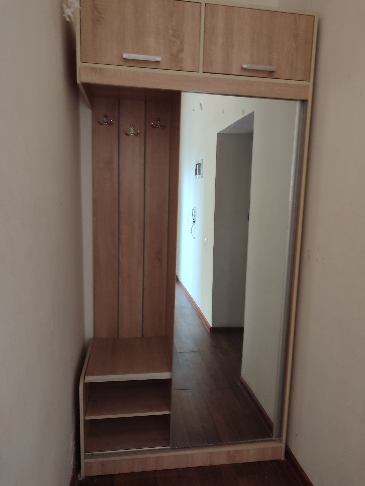 Praxoshka mebel bejiviy rang