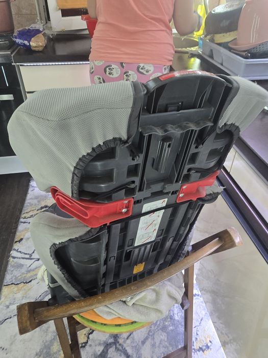 Scaun auto copii , stare doarte buna