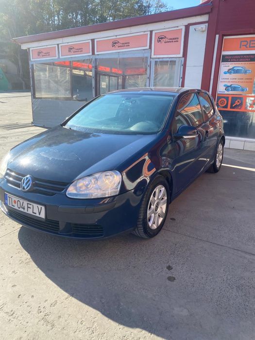 De vanzare golf 5