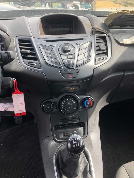 Dezmembrari Ford Fiesta Mk7 1.0 ECOBOOST SFJB 5+1 2014