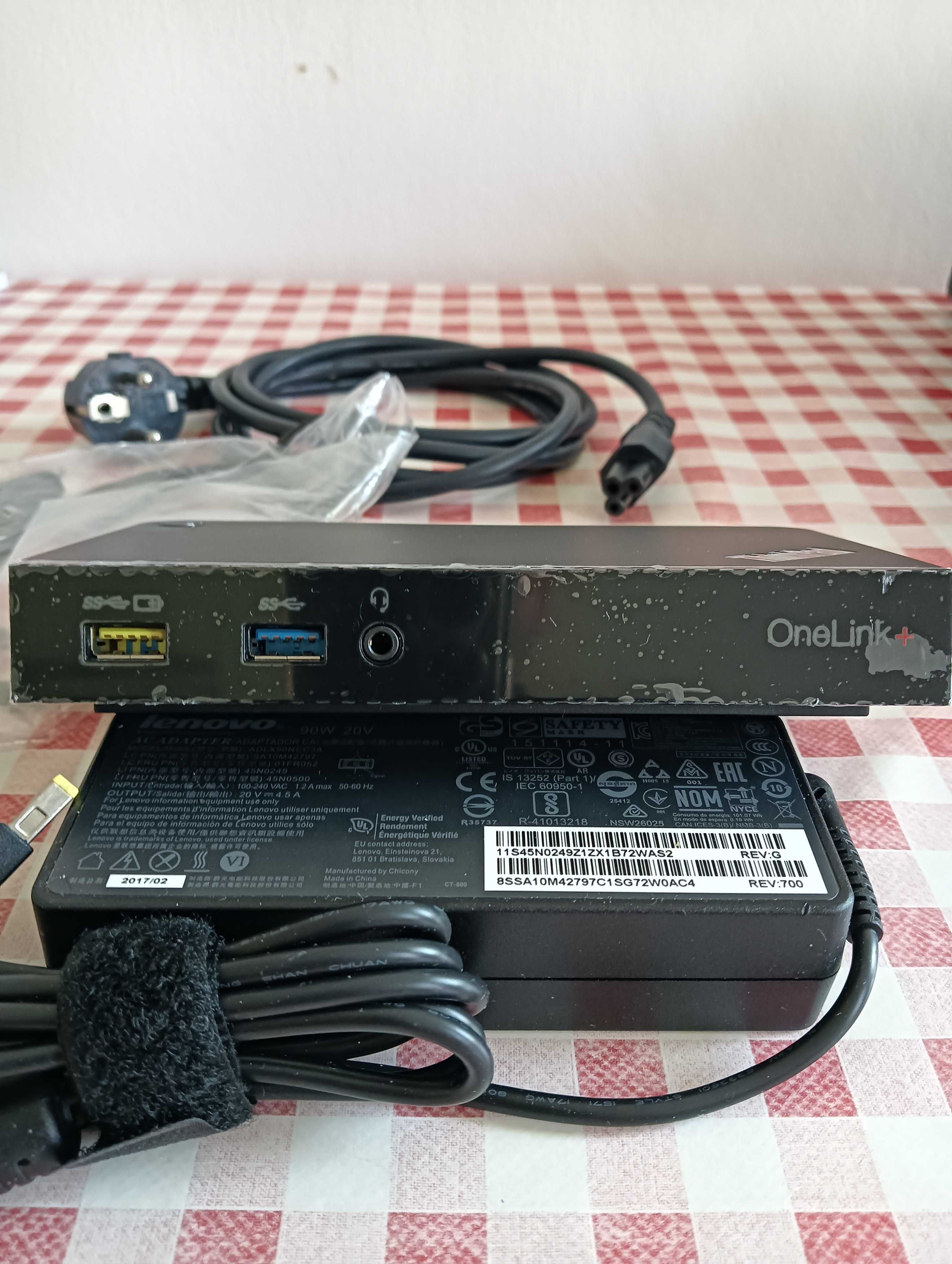 Докинг станция ThinkPad OneLink+ Dock със зарядно Lenovo