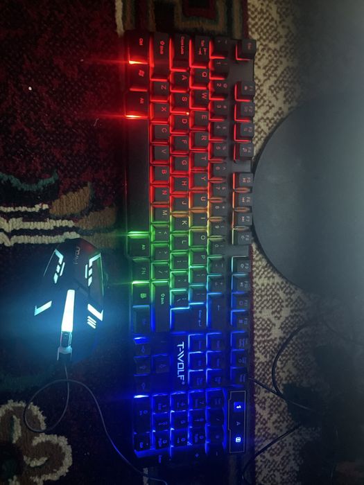 DDR 4     i3 10100 ideal 27 monitor