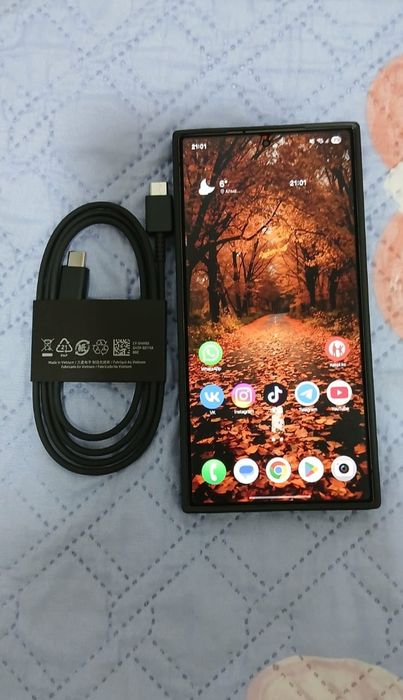 Продам Samsung Galaxy S24 Ultra 256
Гарантийный талон имеется.покупалс