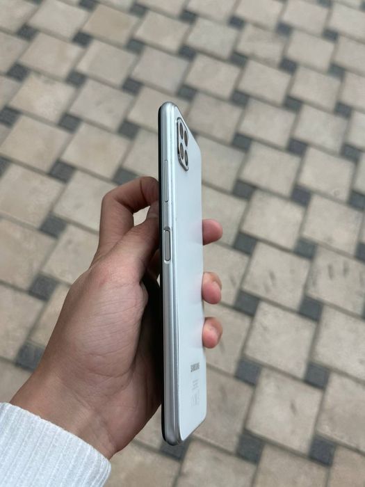 Samsung a22 5G 4/64 oq