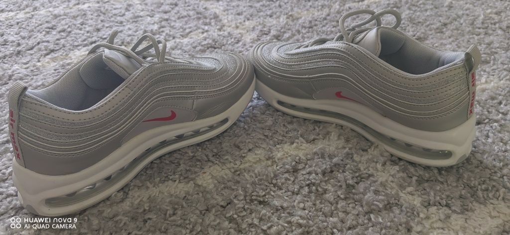 Vand air max 97, purtati o singura data