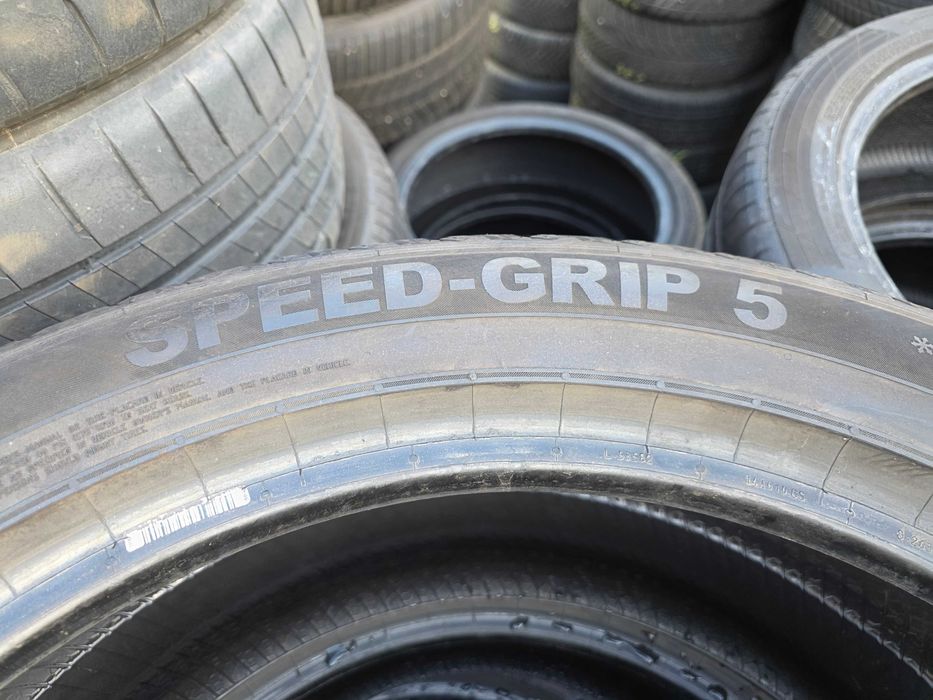 2бр Зимни гуми 275 45 20 - Semperit