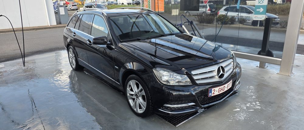 Mercedes w204  2011