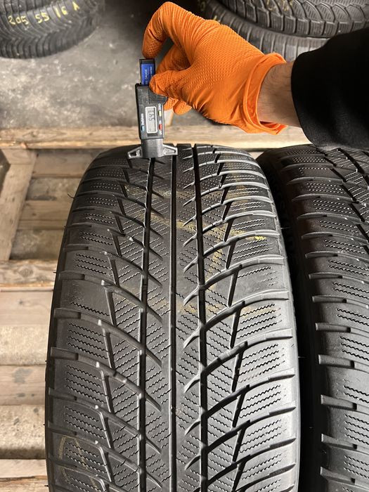 2 anvelope iarna 225/40/18 , Bridgestone , RunFlat !