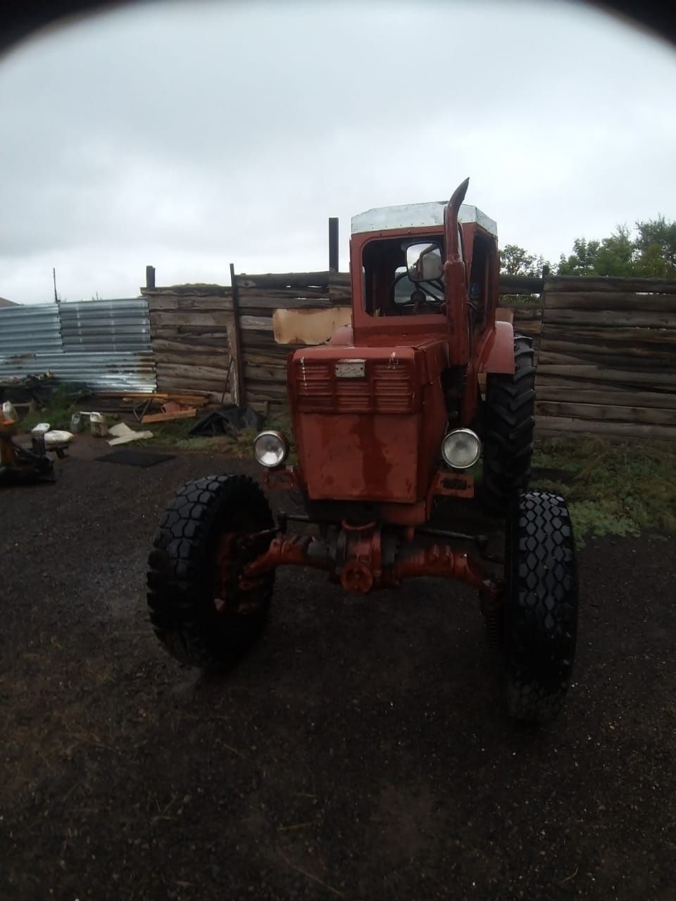 Продам трактор Т-40