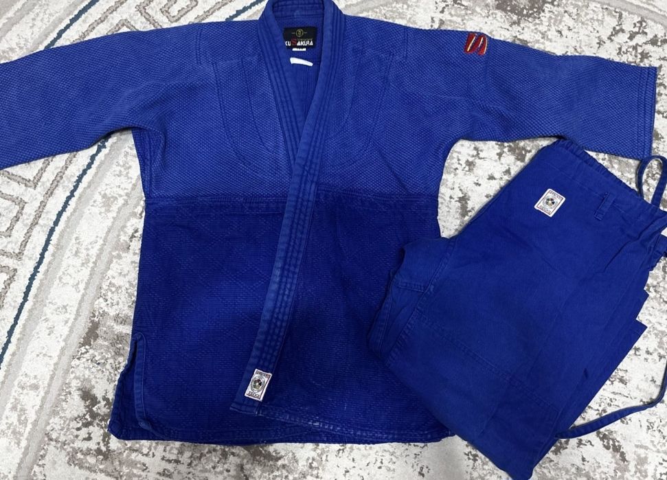 Продам кимано дзю-до Sakura