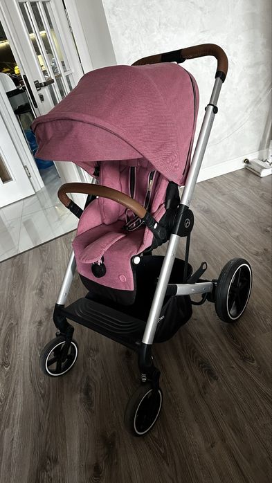 Продаю коляску Cybex Balios