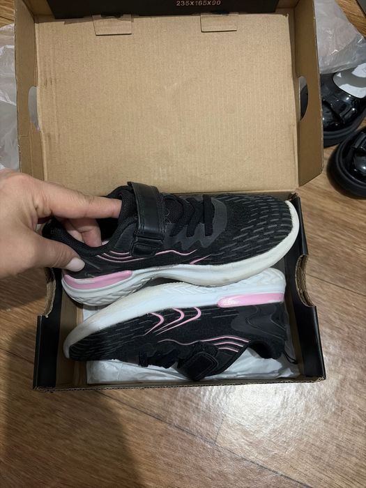 Обувь для девочки