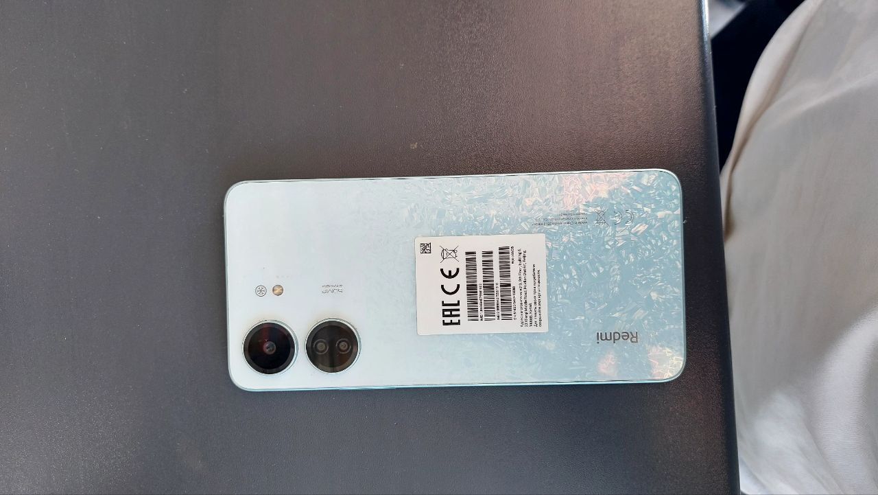 Redmi 13C sotiladi Xali yengi telfon
