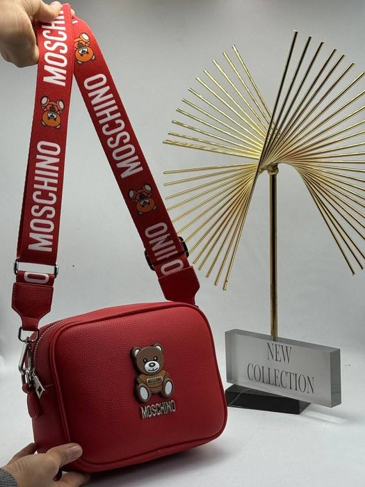 Стилна дамска чанта