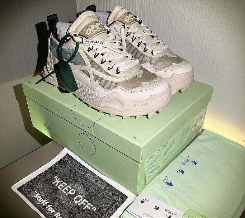 Adidasi off white odsy 1000