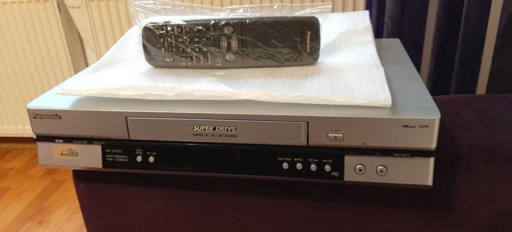 Video recorder Panasonic stereo 6 capete nou