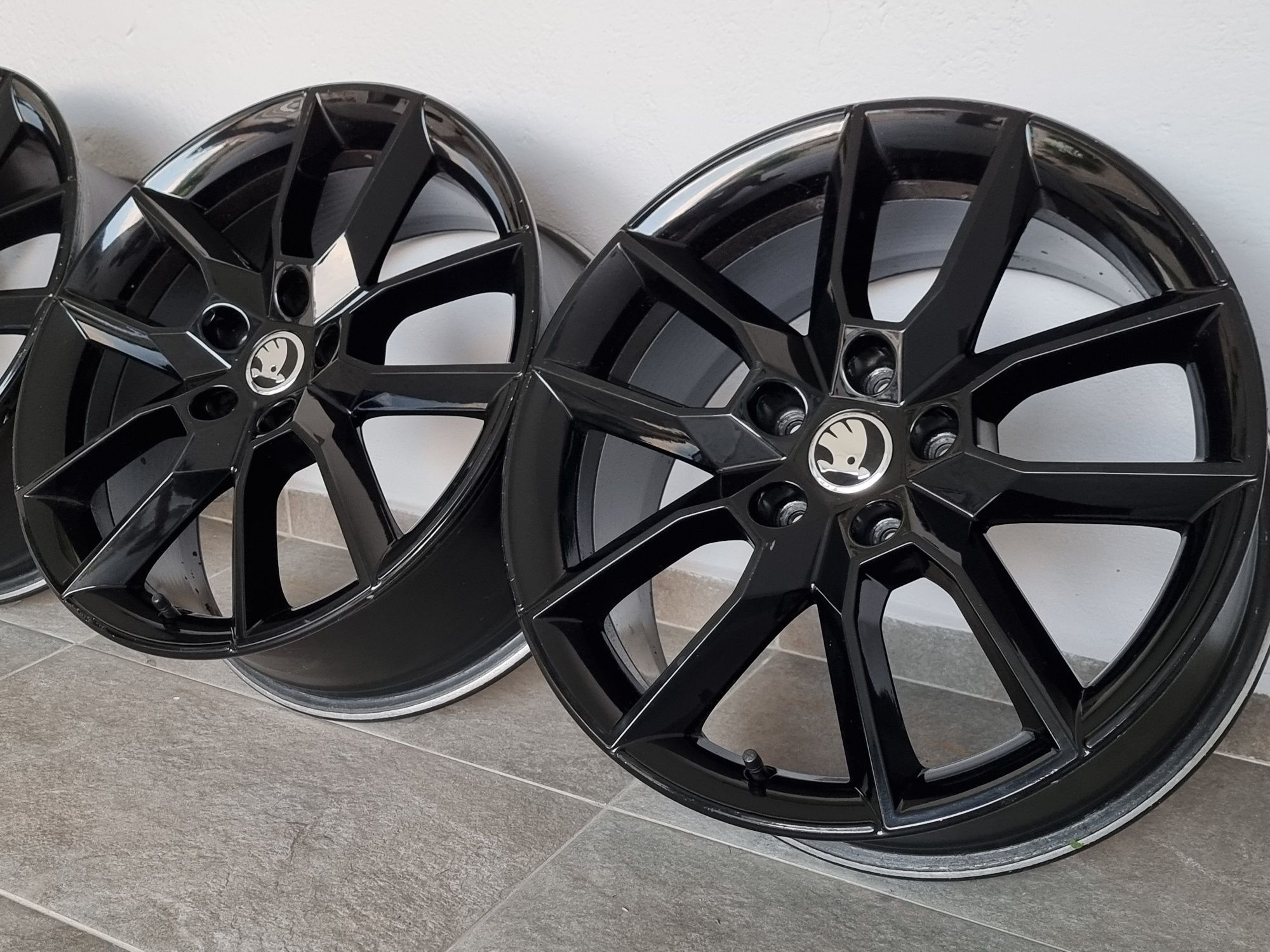 18" Оригинални джанти Skoda Octavia 5×112 7.5J ET51