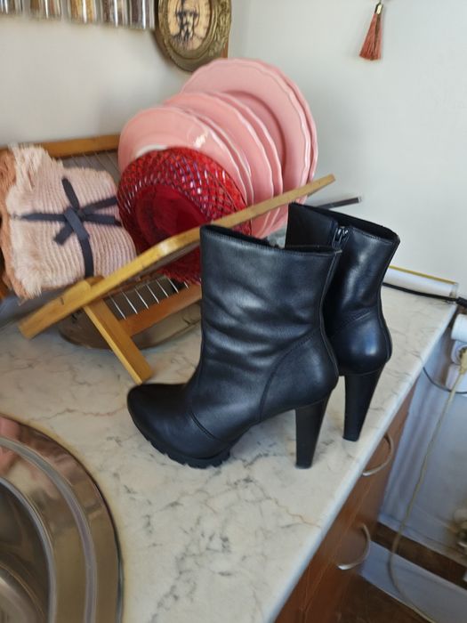 Дамски полуботи с платформа.Естествена кожа!