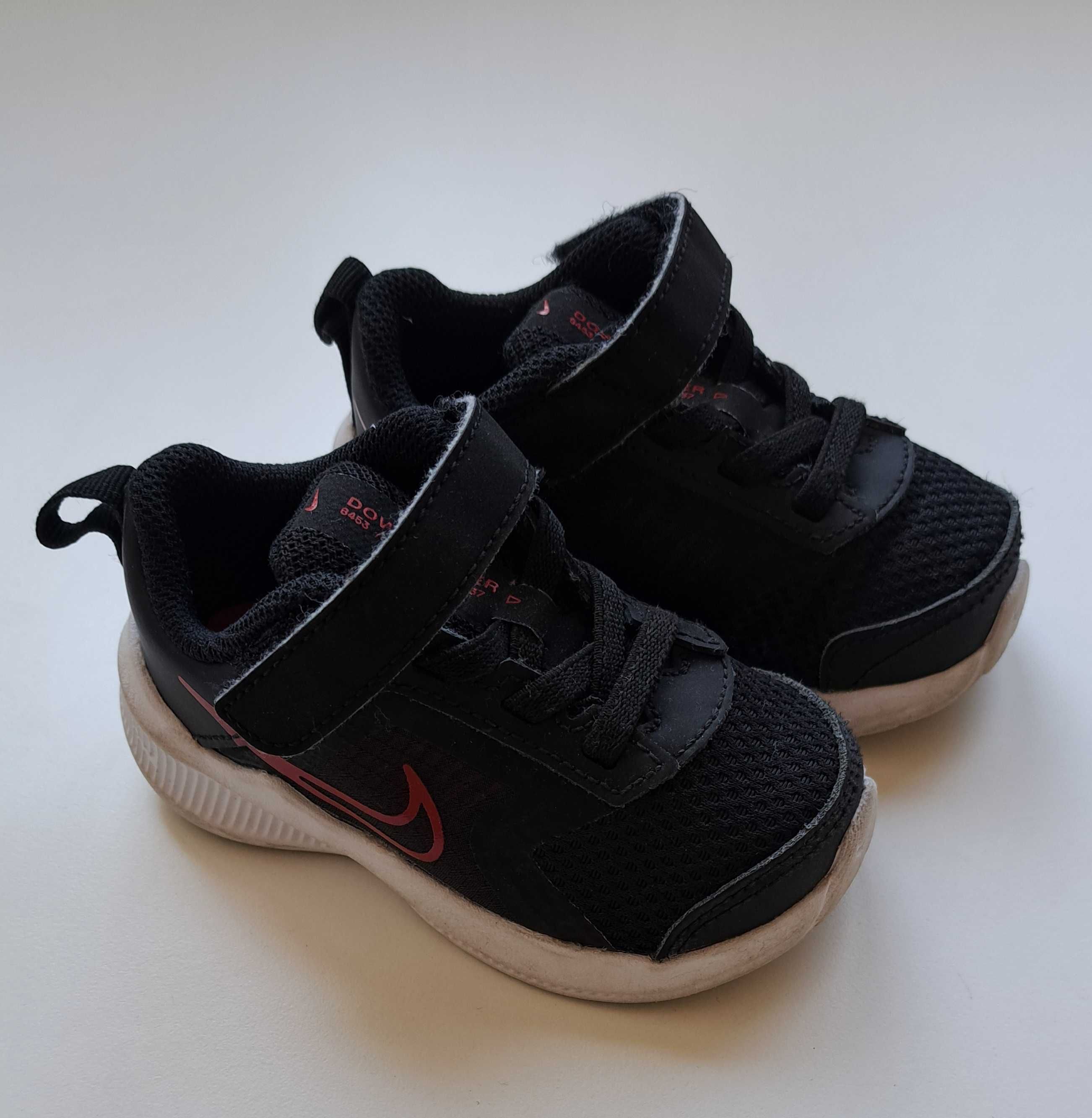 Детски текстилни маратонки Nike, размер 21