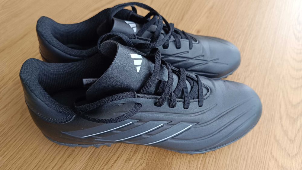 Футболни обувки Adidas Copa