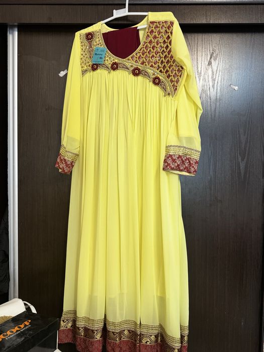 Платья для келинь салома либо для выступлений привозили с пакестана