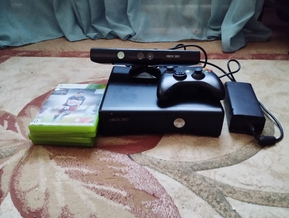 Продам Xbox 360 Slim