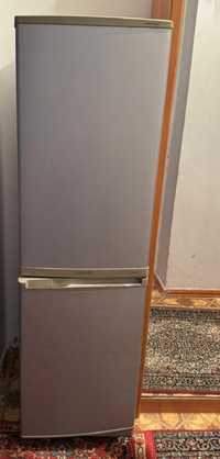 Холодильник Samsung б/у