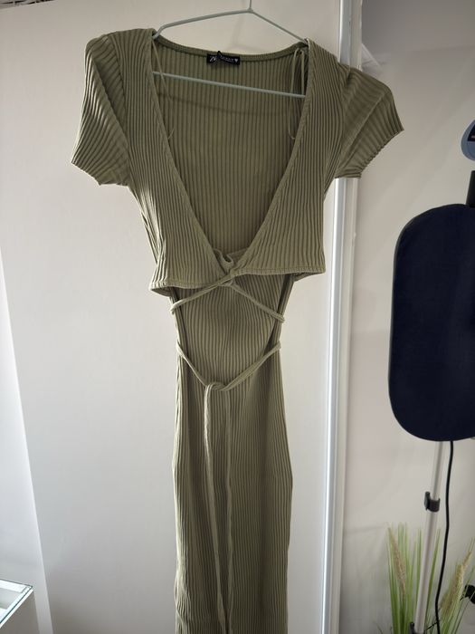 Рокля Zara S M 20лв