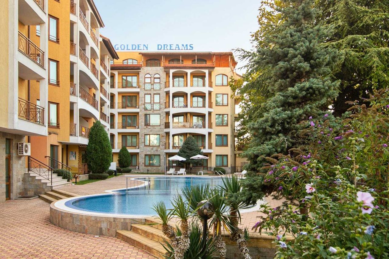 Продава се Двустаен апартамент в к.к. Слънчев бряг - 102 кв.м за 588 €/кв.м - Снимка #14