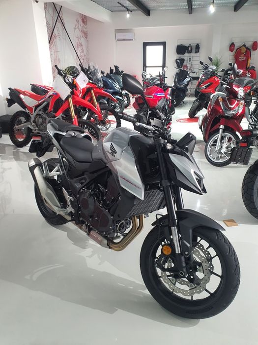 Honda Hornet 750 Garantie 4 ani
