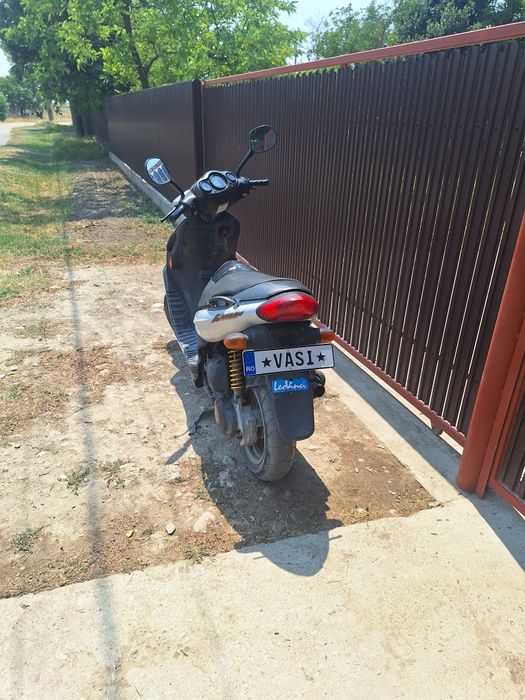 Scuter Suzuki Katana