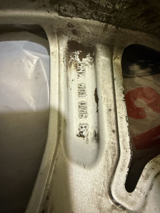 Roti iarna 235/55 r18  Volkswagen  Tiguan