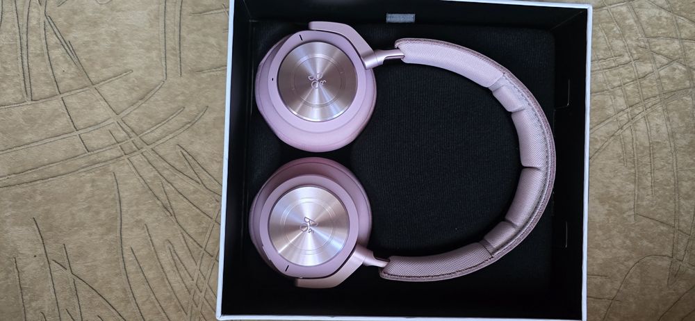 Bang and olufsen H9