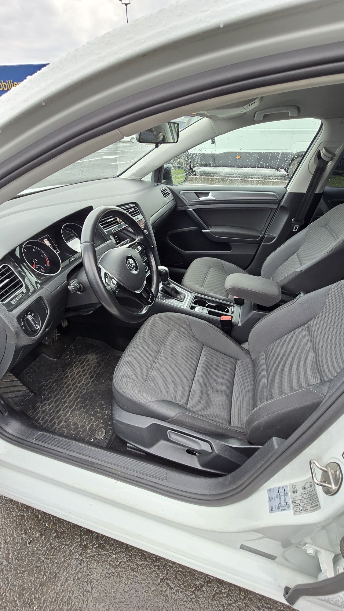 Vand GOLF 7.5 Automat 2018 / Distronic.