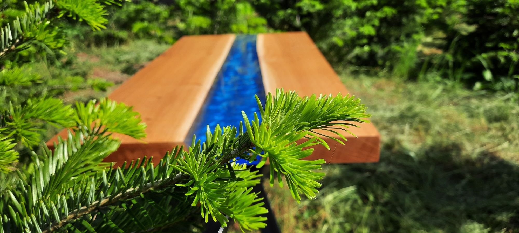 Masa din lemn de stejar masiv cu rășină epoxidica