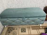 Пуфик ( типо диван ) размер 1 м 50см - 55 см