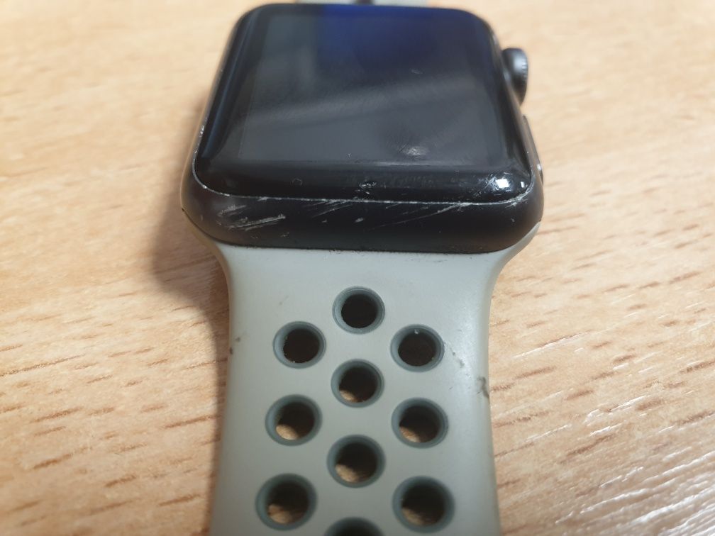 Apple watch 7000