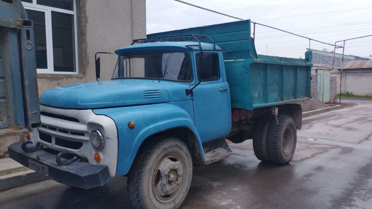 Zil 130 sotiladi