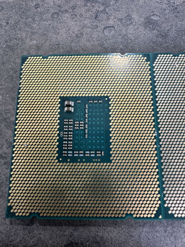 Procesor Intel Xeon | E5-2630V3 | 2,40 GHz | Stare buna