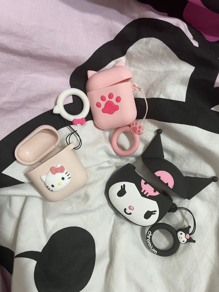 Чехлы на AirPods 1/2 поколения с hello kitty