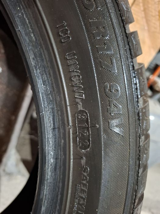 2 cauciucuri iarna 225 45 R17 ca NOI dot 3122