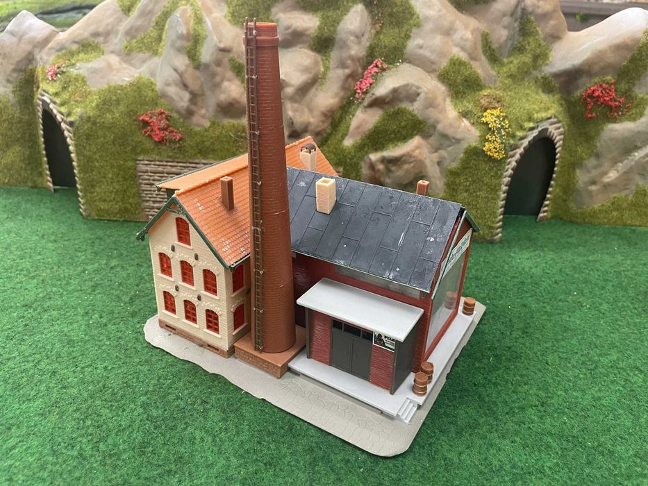 Сгради къщи за макет на влак диорама пост H0 1:87 ЖП моделизъм