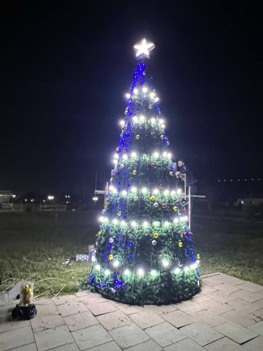 Наружная Реклама | Новогодняя Ёлка от 5 м