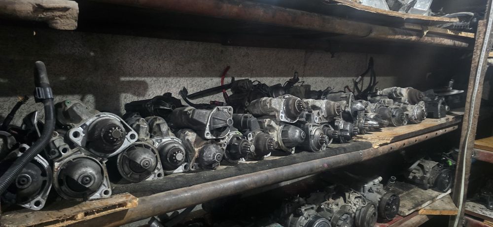 Продавам стартери за автомобили