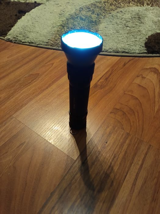 Lanterna profesionala Fenix TK40