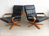 Две кожени кресла Mid-Century Modern  chairs