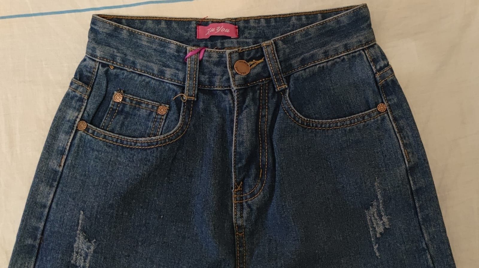 Продаются новые джинсы для девочек и мальчиков