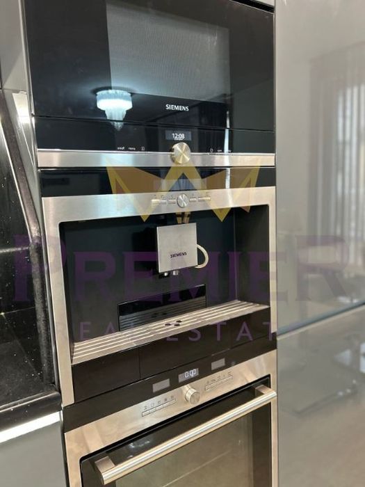 Дава се под наем Тристаен апартамент в Варна, Генералите - 106 кв.м за 1250 € - Снимка #3